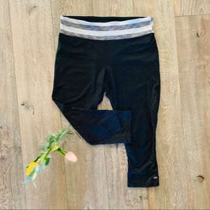 LuKka Black Athletic Leggings Large